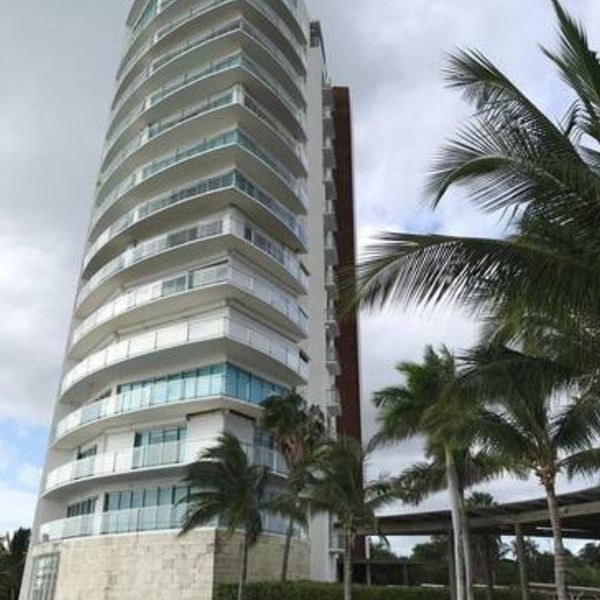 Private beach Condo in Cancun
