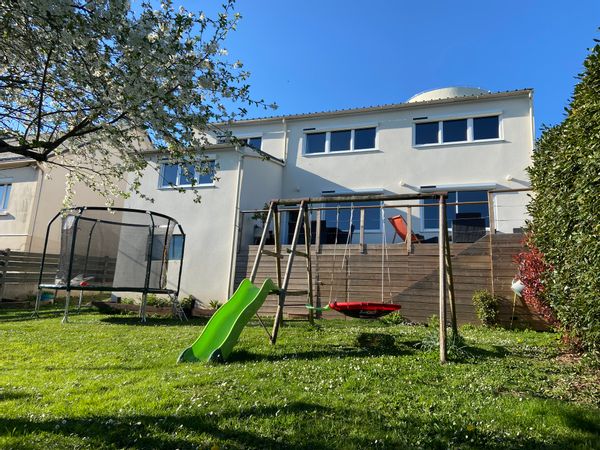 La maison de Julie, Danny, Anaé & Romy