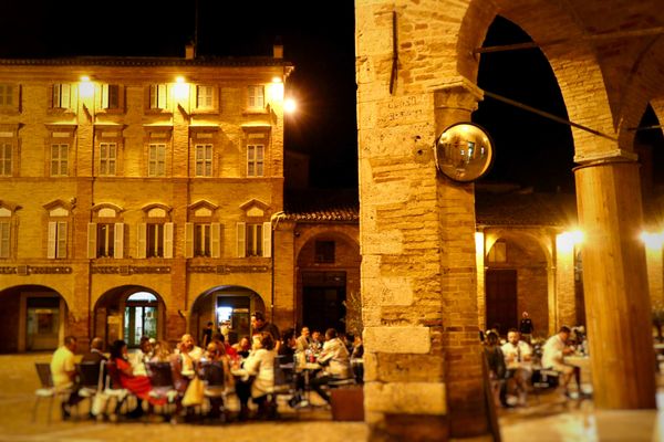 Beautiful stay in historic town in Le Marche, just 20 minutes from the beach and the charming seaside town of Grottammare