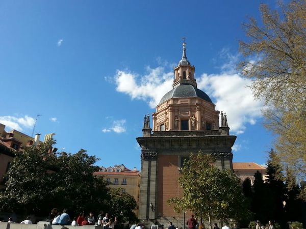 Charming 2 Bedrooms + Big Salon - La Latina/Los Austrias (Madrid´s Heart)