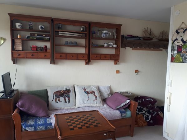 La Suze-sur-Sarthe Maison  de bourg, hyper centre, indépendant, proche Le MANS  et 24h.