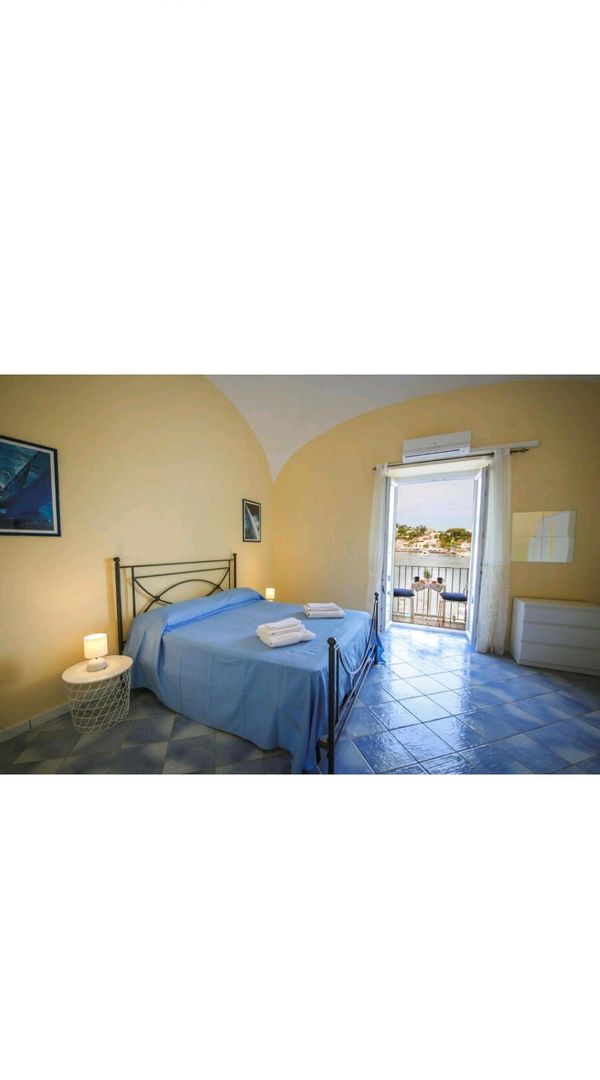 Appartamento Maestrale in alta stagione lo utilizziamo come airbnb quindi NO PONTI No ESTATE