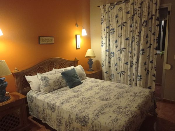 La maison de Carmen, Manuel, Moisés