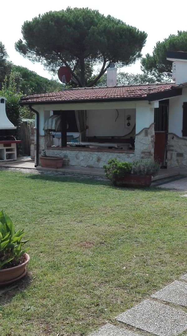 roberta's house