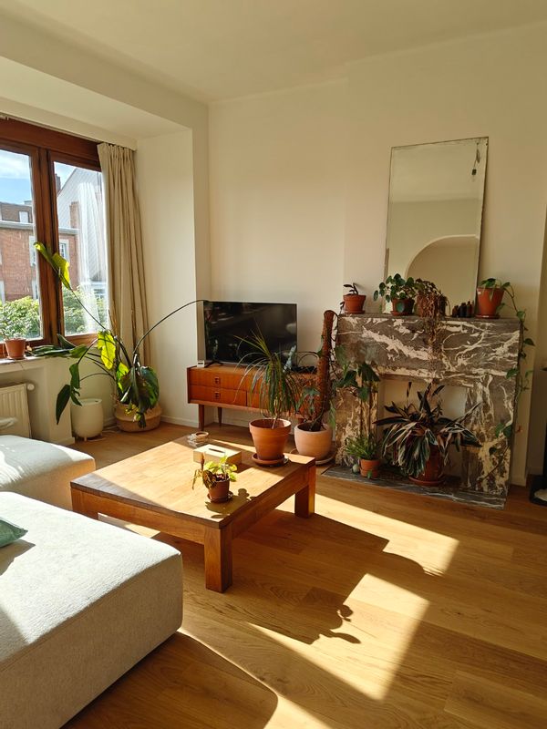 Shanah's apartment