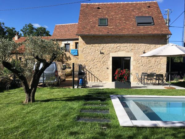 Charmant gite en pierres tout juste rénové, entre Loubressac et Autoire.