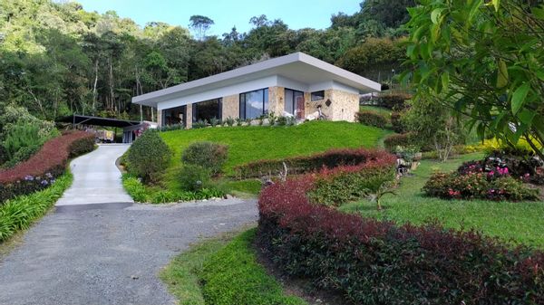 Country house with modern comforts minimum 1 month stay