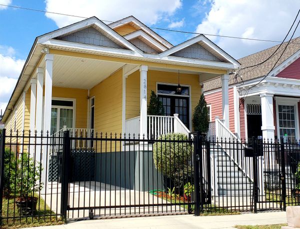 Cozy and Modern Home in the heart of New Orleans.