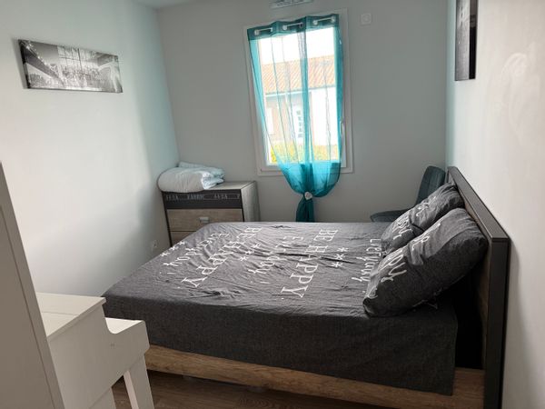 2 voir 3 chambres d’Edwige max 5 pers week-end paires