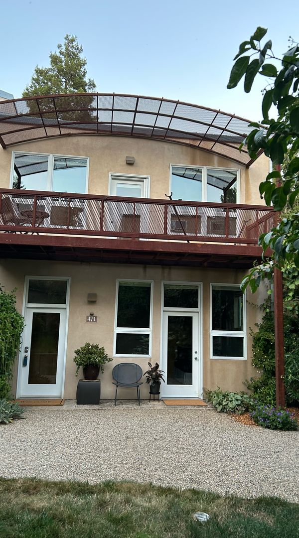 Jenny's house