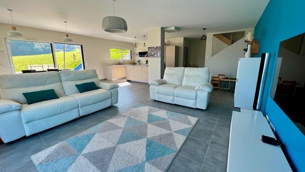 Magnifique maison au cœur des Alpes françaises entre Annecy, Genève et Chamonix.