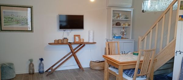 Près des remparts de Carcassonne