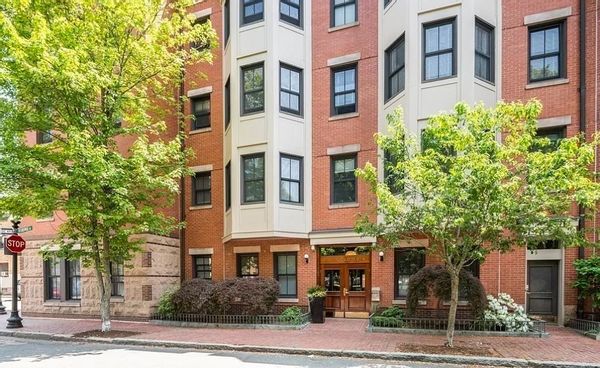 Cindy's and Bert's Boston Condo