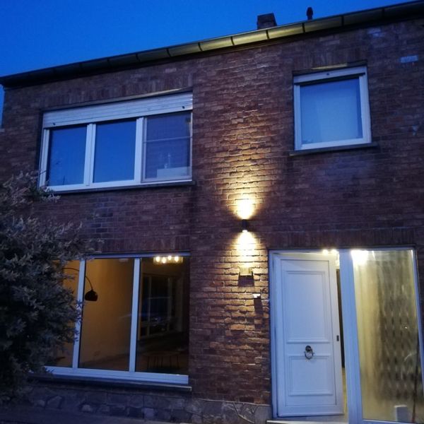 Evy's house
