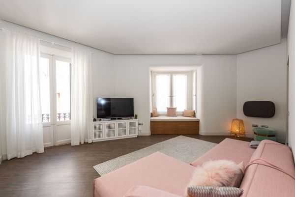 Central Vara de Rey Apartment