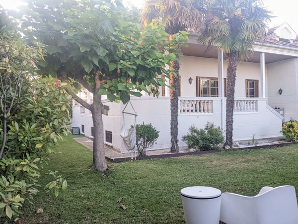 Arrate's house