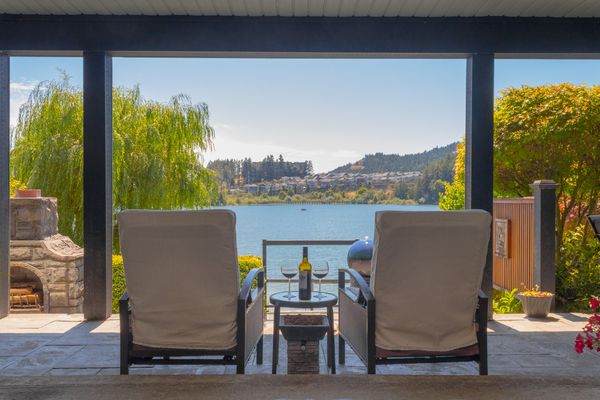 Langford Lake Escape