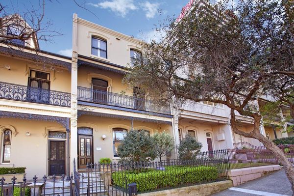 Elegant home. Walking distance to Harbour Bridge.
