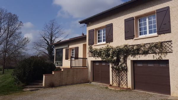 Sean & Anaïs' house
