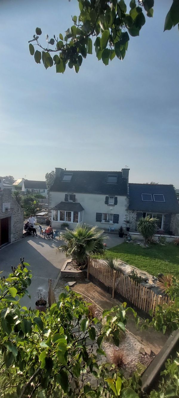 VIRG ET BENs hus