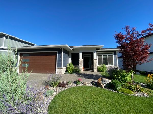 Hikers, Cyclists, Golfers and Wine Lovers