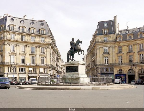 Bel Appartement au Louvre , Palais Royal, , Vendôme, centre historique de Paris 1 er arrondissement