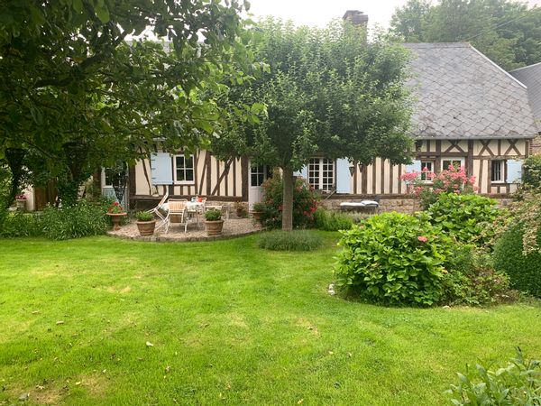 Longère normande avec magnifique jardin / Normandy typical cottage near the seaside