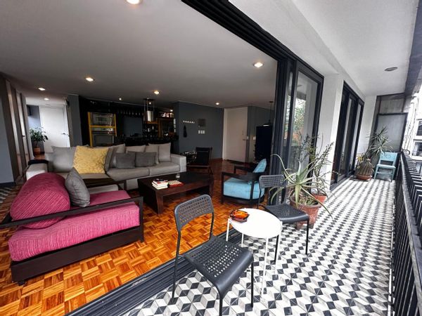 Beautiful, Colorful and Large Condesa Apartment