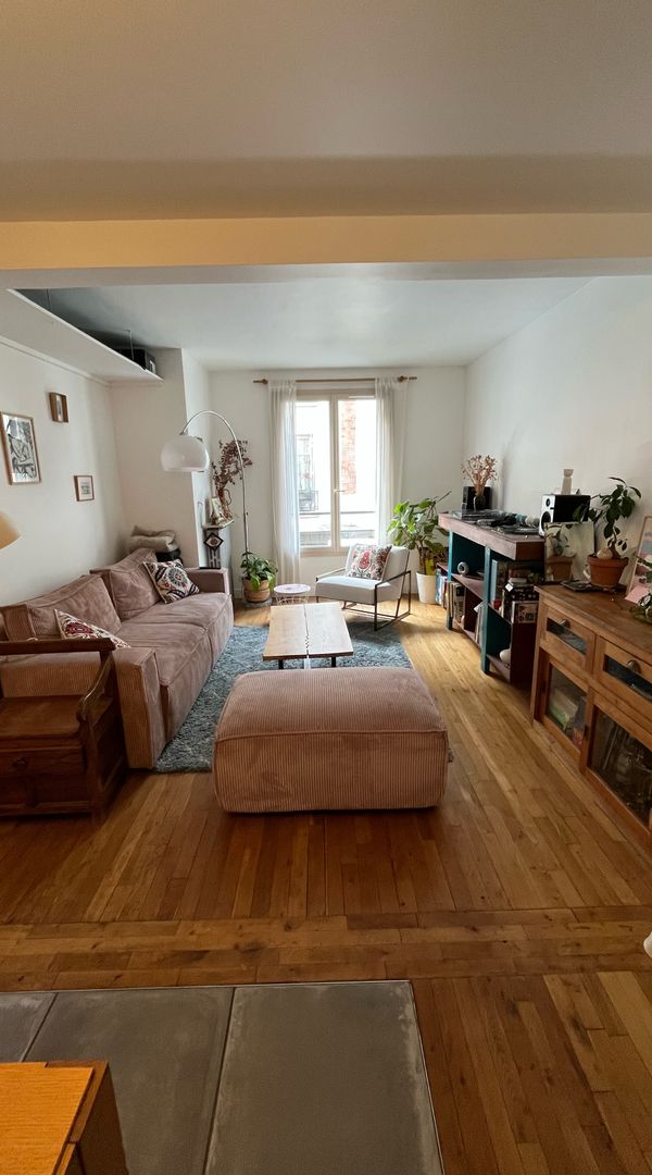 Appartement de Claire et Matthieu sur la butte la plus secrète de Paris