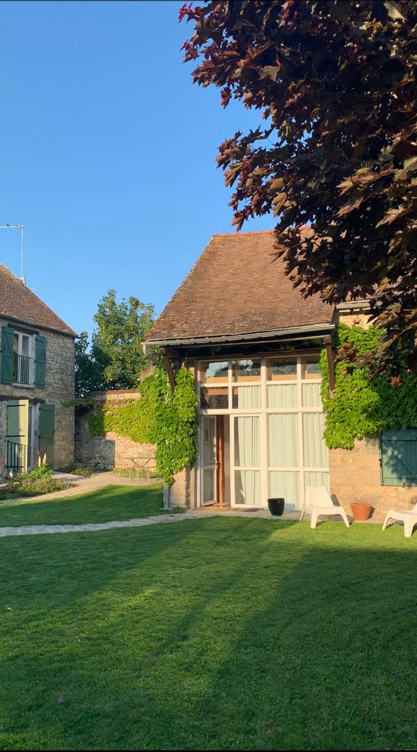 Charmante dépendance de 100m2 dans joli corps de ferme