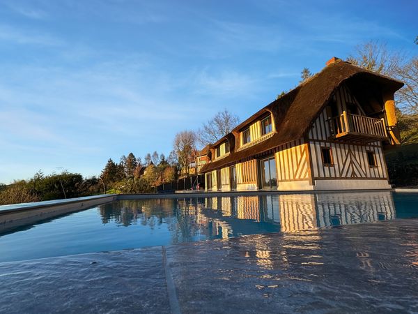 Villa Pier’Art Deauville-Trouville. Villa louée juin, juillet, août. Disponible aux dates indiquées