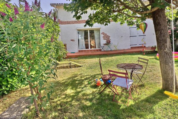 La maison de Claire et Adrien, calme et au frais ! DISPO AOUT