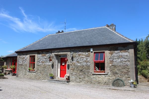 Country cottage in Southern Ireland