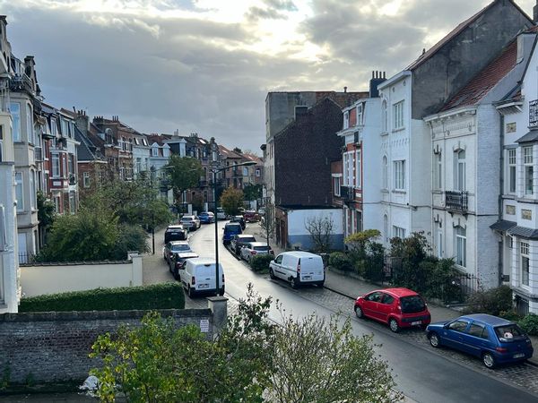 Grande maison au coeur d'un paisible quartier à Bruxelles