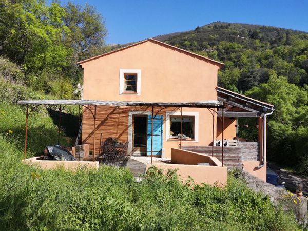La maison de  Damienne et Laurent