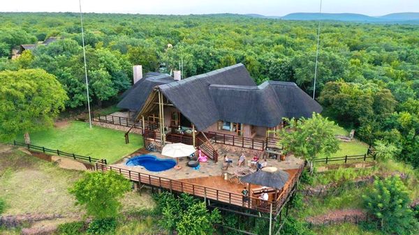 Tamboti River Bush Lodge