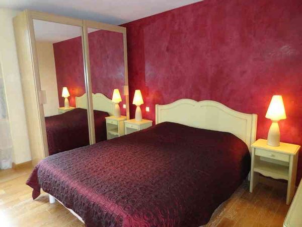 La chambre privée de Martine à la campagne