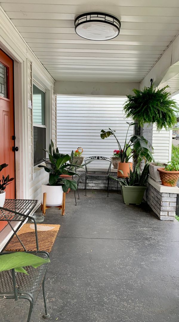 Botanical Bungalow in Vibrant Germantown Neighborhood