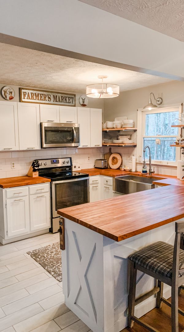 Linville Mountain Cottage in NC with Great Amenities