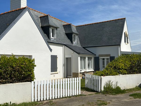 Penhors Beach and Surf House