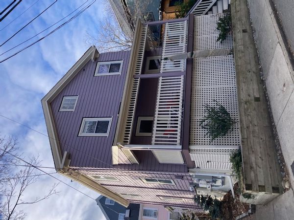 Jennifer's house