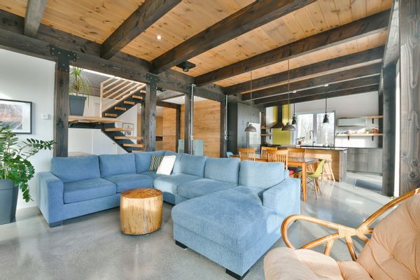 Maison en Estrie sur une magnifique érablière