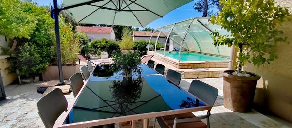 Aline et chris's house