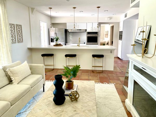 Quiet, 3 bedroom house centrally located in Scottsdale