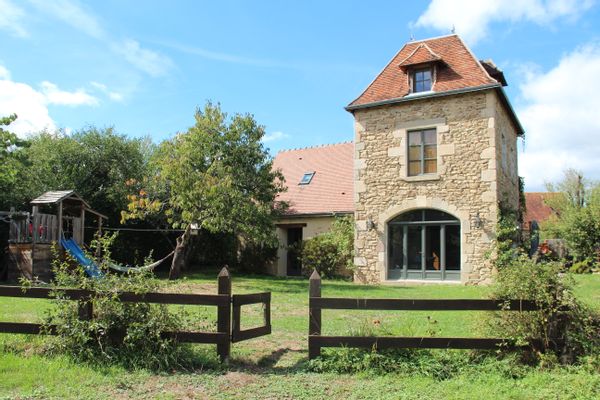 A house in the French countryside - Maison en campagne berrichonne