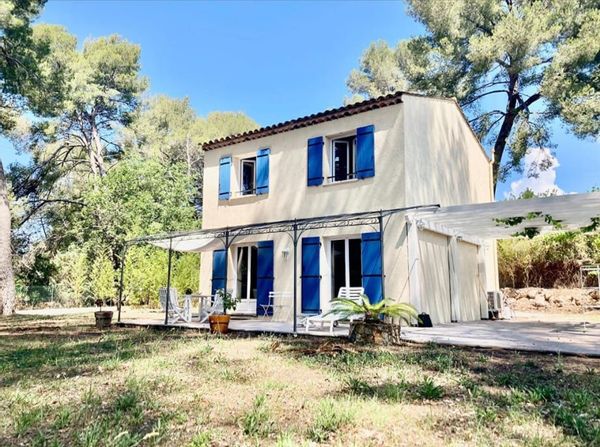 Anne & Anirudh s Haus