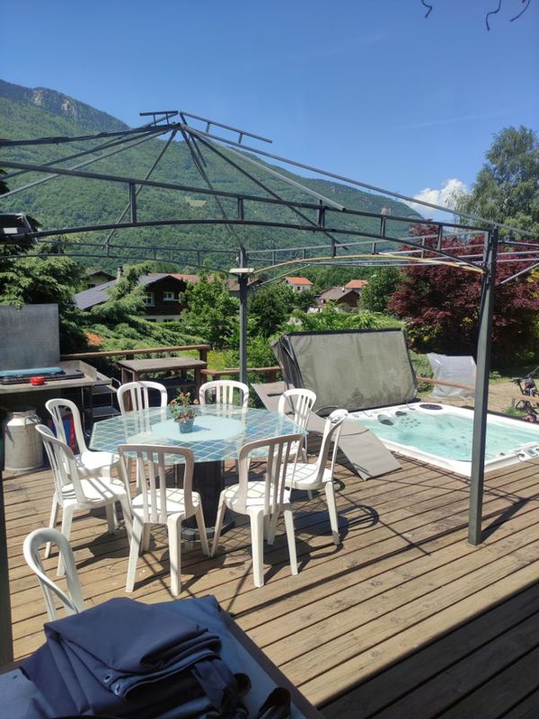 Grande villa  10 pièces au pied des montagnes , Courchevel ,3 vallées  les arcs  , Albertville Valmo