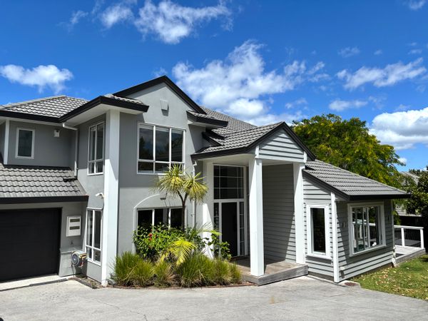 Fabulous Family Home on the Shore