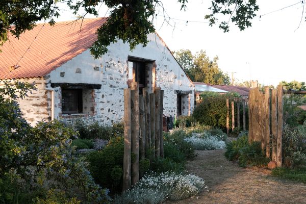 Rural retreat in a converted barn on 2.5 acres