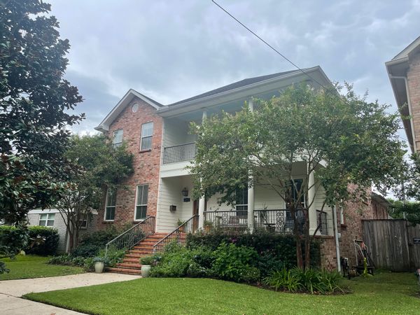 Large house w/ pool in heart of New Orleans